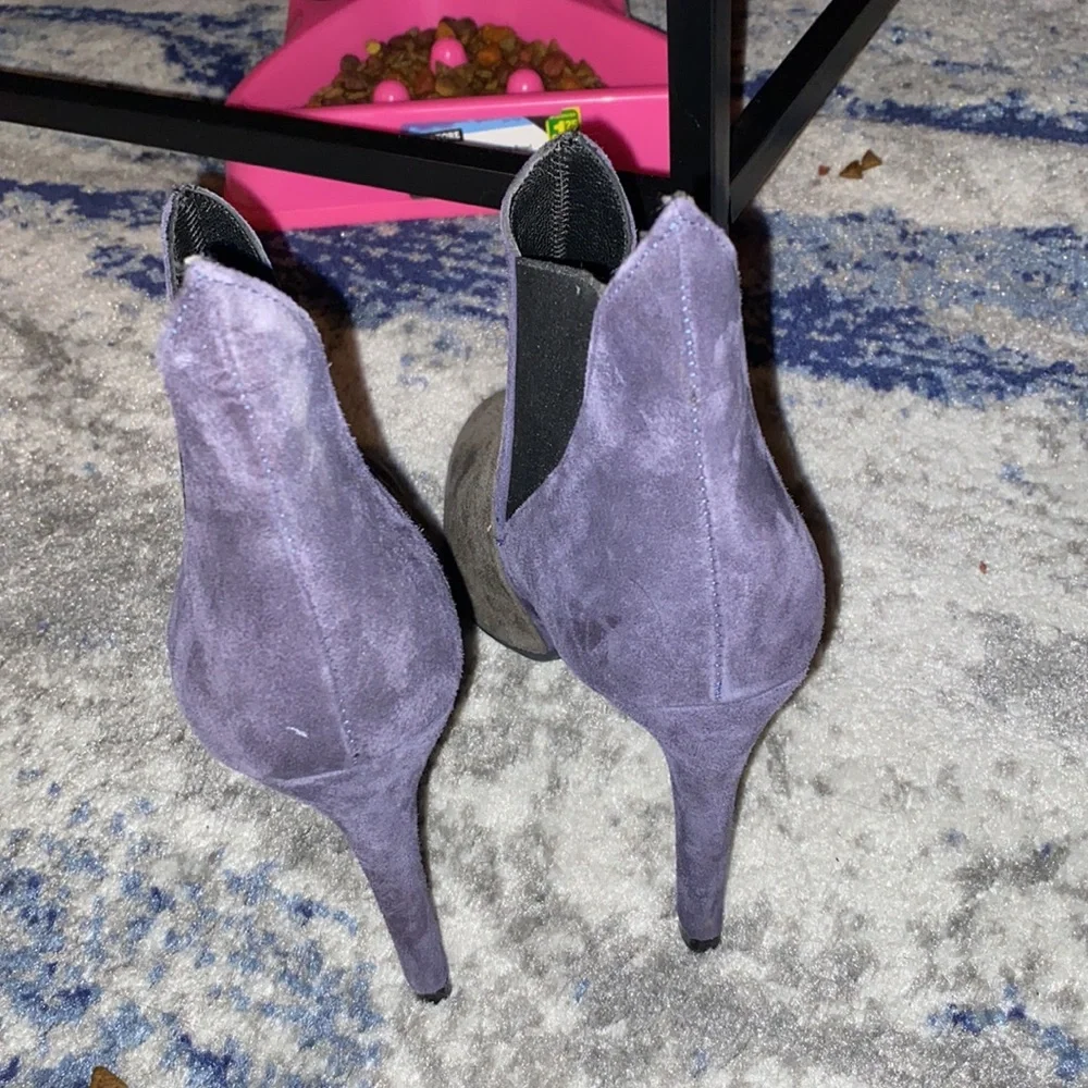 Vera Gamma Suede Ankle Boot - Picture 3 of 10